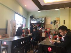 -春阳水饺(香槟广场店)