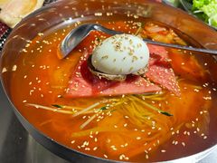 -马路牙子地桌烤肉(工体店)