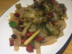 -钟记家菜(红专南路店)