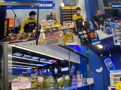 -阳光小玛特便利店(华府天地购物中心店)