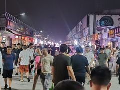 -中环花鸟鱼虫市场