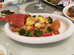 -沪华海鲜大酒楼(南汇店)