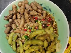 -胡记烧烤(黄山新村总店)