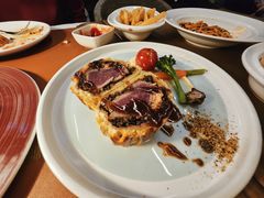 惠灵顿牛排-Golden Lily河内巴黎法越料理餐厅(建国西路店)