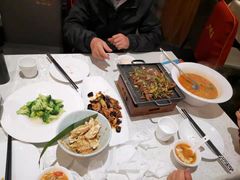 -大碗居·烤鸭·鱼头泡饼(天坛东门店)