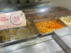 -同济大学本部学苑饮食广场