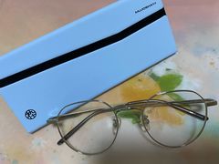 -MUJOSH木九十眼镜(月星环球港B1店)