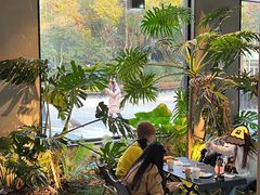 -J Create城市露营咖啡·简餐·宠物(上海动物园店)