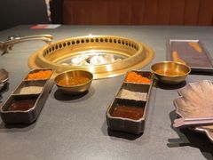 -铭牛烧肉·和牛海鲜自助(高新月牙湖店)