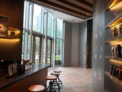 靠窗位-星巴克(丁香国际商业中心店)