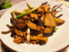 香炒什菌-绿茶餐厅(同成街华联店)