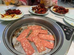 -绿岛港轩海鲜烤肉涮锅自助餐厅