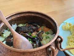 -山茶云南菜(中关村店)