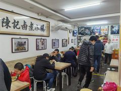 大堂-陈记卤煮小肠