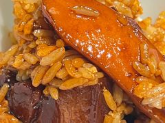 咸蛋目鱼红烧肉-屋里厢上海菜馆