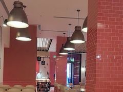 -城市大道红炉披萨烘焙坊