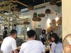 -关东小磨东北菜(上海长风大悦城店)