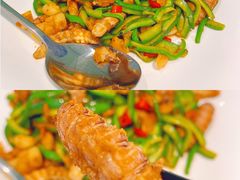 虾虎肉炒黄瓜-开海·红岛海鲜虾水饺(石老人店)