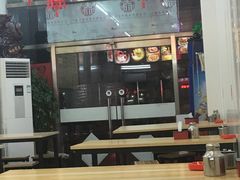 大堂-鹍记特色牛杂面