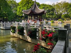 -汇龙潭