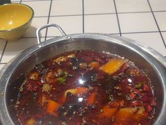 -晓彭肥肠鸡·泡椒鸡火锅(水木天地店)