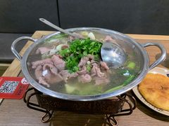 -肖四女乐山跷脚牛肉(世博源店)