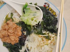 -灵芝妹子海鲜米线(凯德和平广场店)