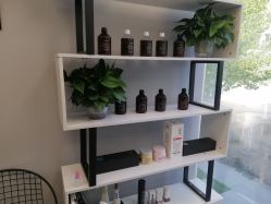 -T-Hair Salon
