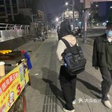 超级nice的老板做的最好吃的鸡蛋汉堡