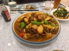 新疆大盘鸡-汗腾格里·风味餐厅(新疆驻京办店)