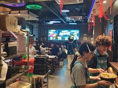 -老街烧烤大排档·地道湖北菜·龙虾馆(汉口火车站店)