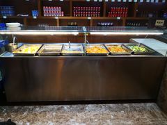 面包甜点陈列柜-黄家泡馍馆·非遗老字号·清真(凤九海荣名城店)