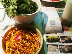 -澳美徕·港式花胶鸡火锅(高新万达店)
