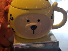 -星巴克臻选(莘庄仲盛店)