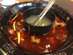 -重庆烧鸡公火锅(簋街店)