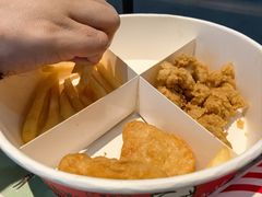 -肯德基(大桥北服务区东店)