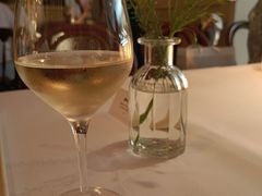 白葡萄酒-壳里西餐厅Coquille Seafood Bistro(蒙自路店)