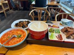 -肘子酥·天津菜·特色捞面(德云社店)