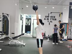 -汗水空间私教健身连锁(SM广场店)