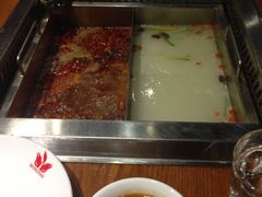 -洪焱重庆老火锅(万福花园店)