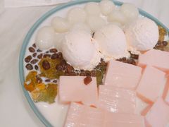 蜜桃白玉奶冻-李大牛和刘大力手作甜品(凯德店)