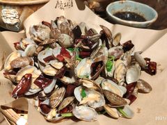 三国辣蛤蜊-水煮三国·川鲁江湖菜(香山店)