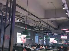 -佰人王串串香火锅(洋珠巷店)