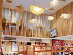 -何师傅美蛙鱼头(汉街店)