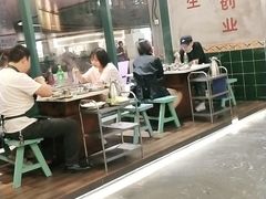 大堂-憨铁匠老火锅(龙岗万科里店)