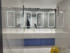 -浙江大学医学院附属口腔医院湖滨（延安）院区