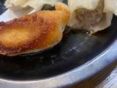 -黄阿姨锅贴大王(万航渡路店)