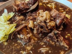 -清真吴记门钉肉饼·喜多利