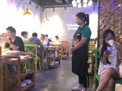 大堂-小小河边鱼(天润城店)