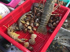 -拉威海鲜市场